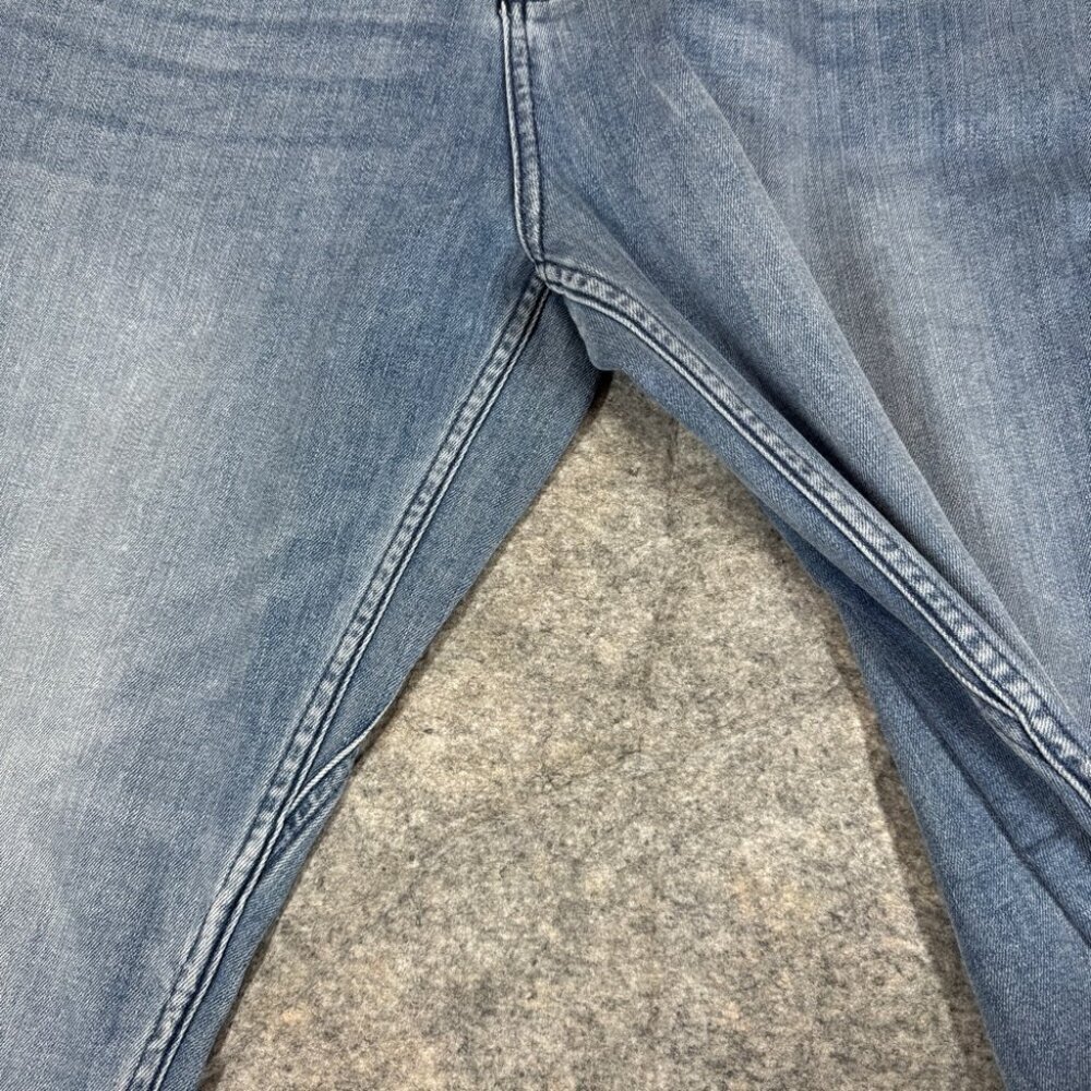 DU/ER  Hazy Blue  Slim Relaxed Fit Stretch Jeans 33x30 Performance Denim Casual - Picture 10 of 16